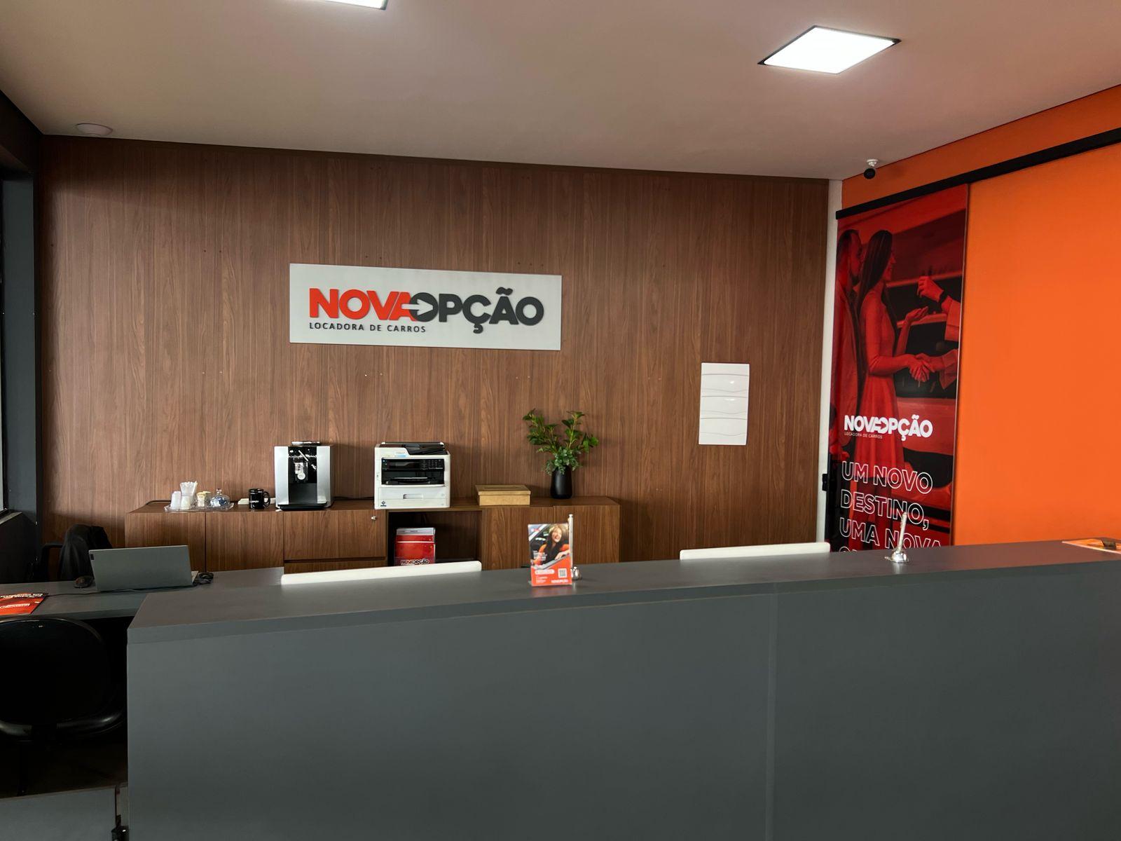 Entrada da loja Nova Aluguel de Carros